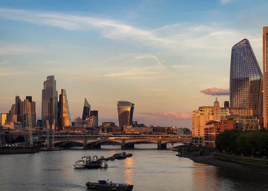 Golden evening light over the River Thames and London skyline