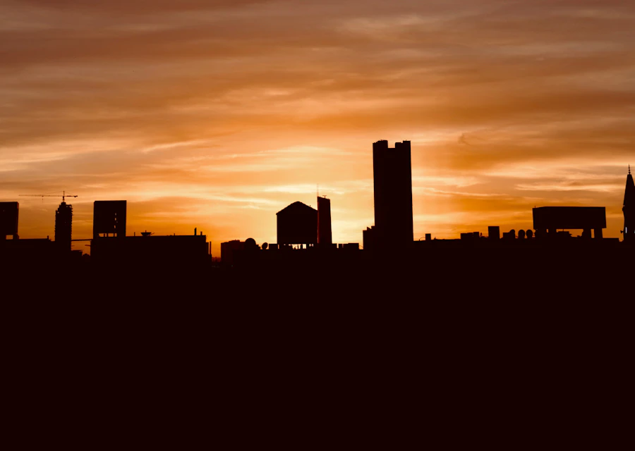 Warm sunset over the Riyadh skyline